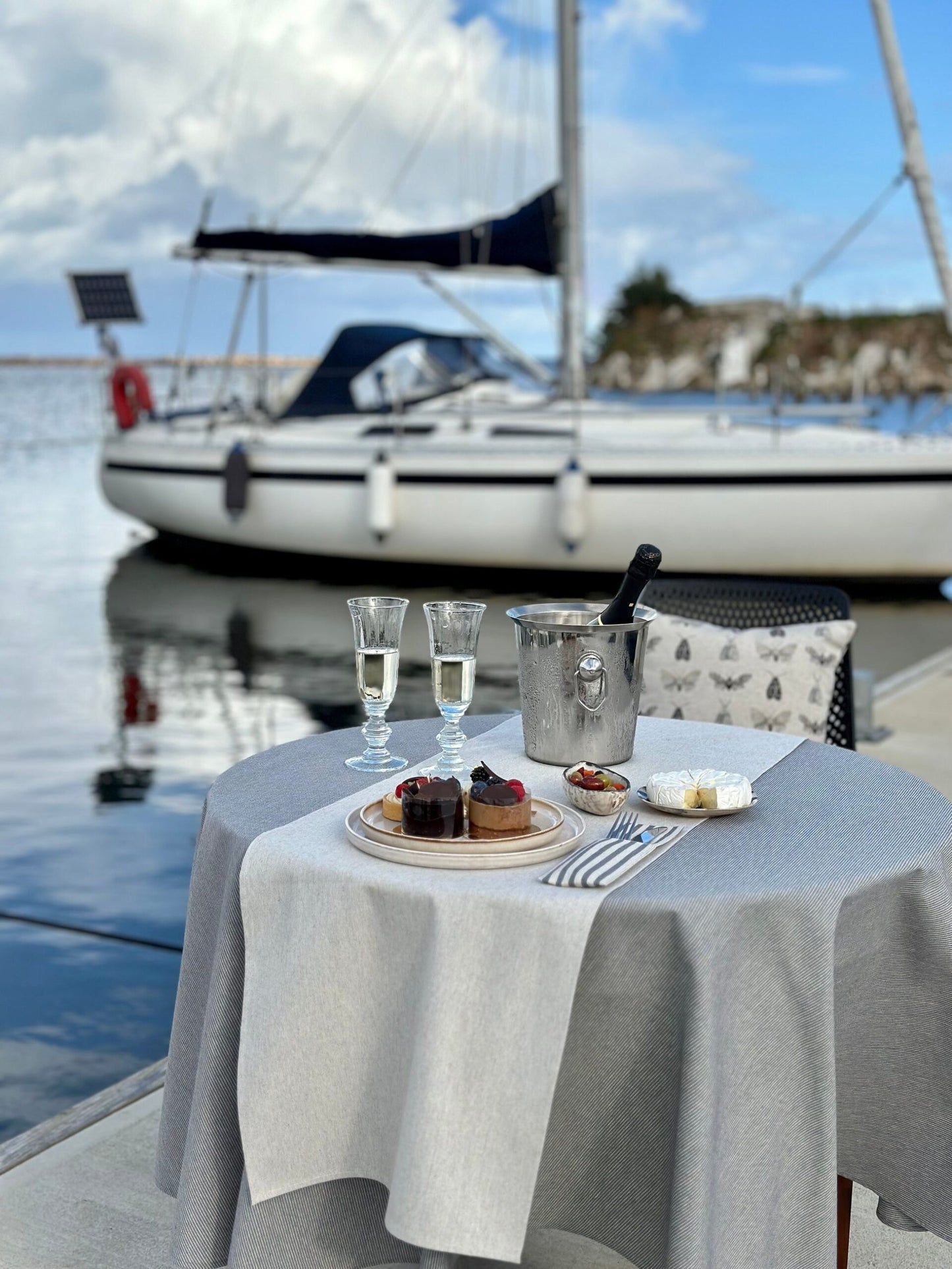 Bordslöpare, återvunnet tyg - Nord 3